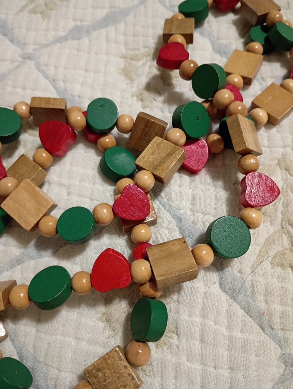Vintage Wooden Beaded Christmas Tree Garland Red & Green - Picture 3 of 3